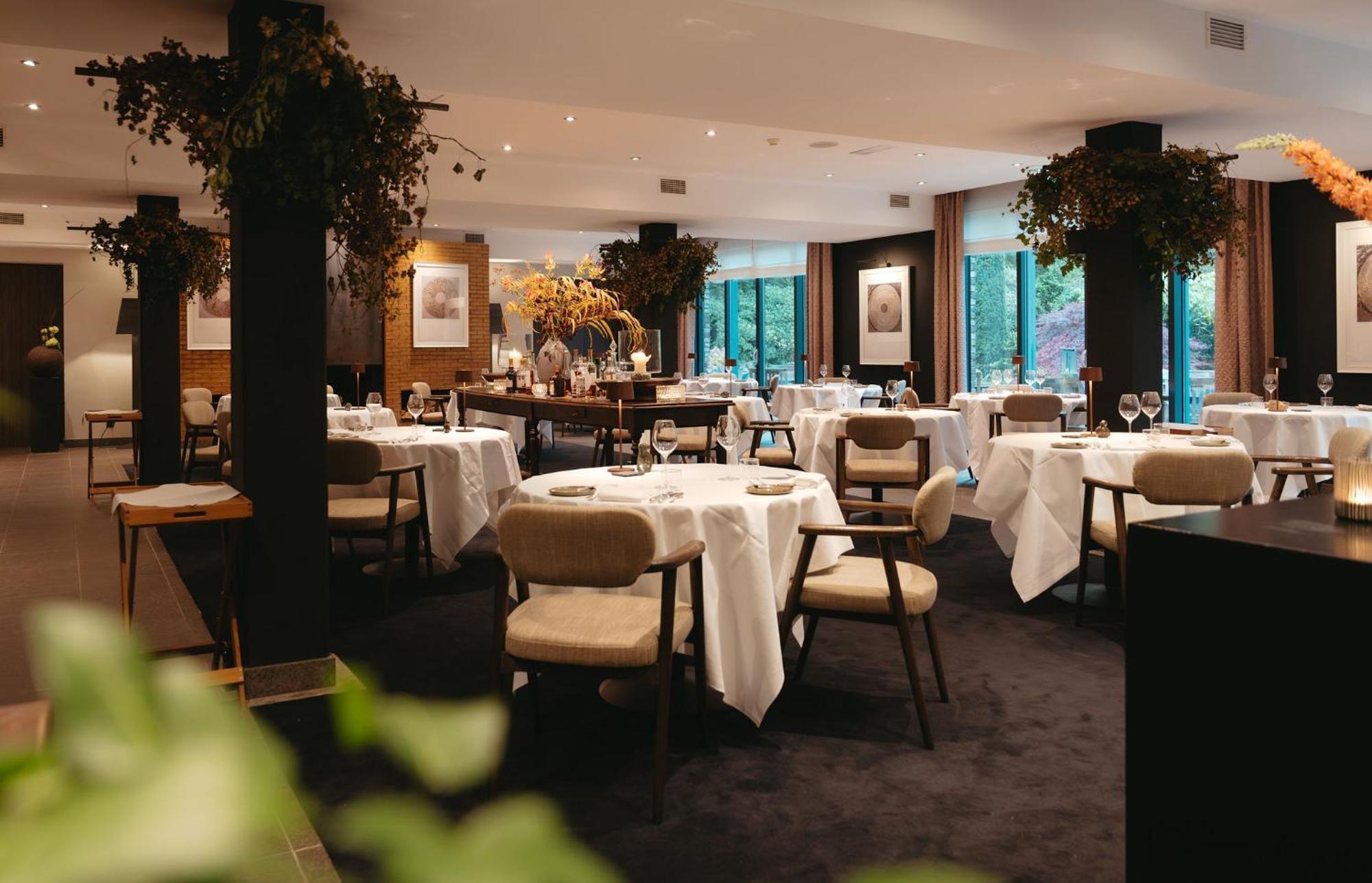 Hotel Gastronomique De Echoput Apeldoorn Exteriör bild